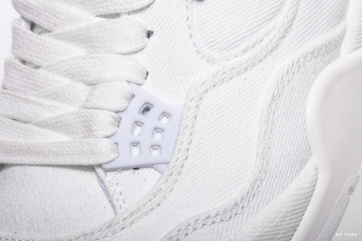 AO2571-100 Levi's White Jordan Denim Air 4 1127